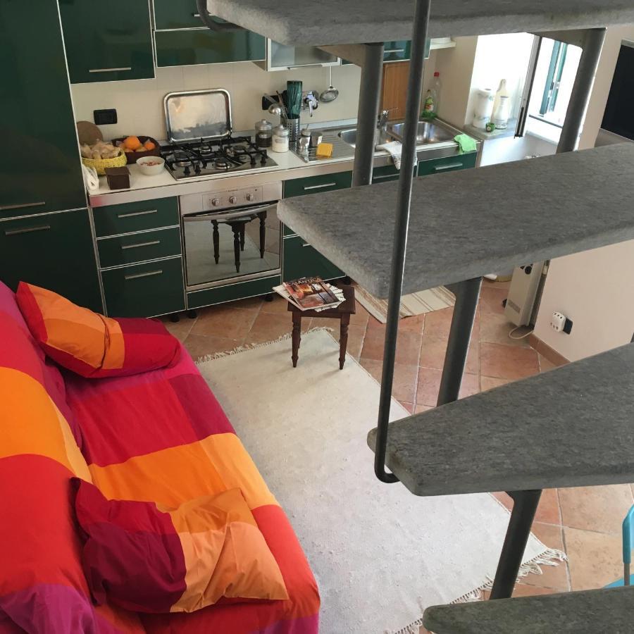 הוילה La Casa Di Sandra A נולי מראה חיצוני תמונה