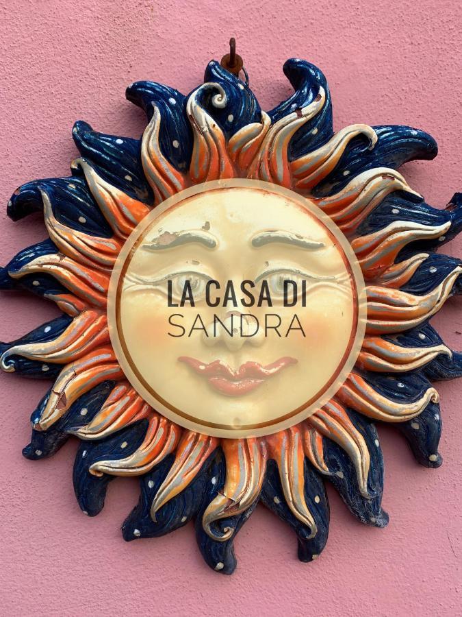 הוילה La Casa Di Sandra A נולי מראה חיצוני תמונה